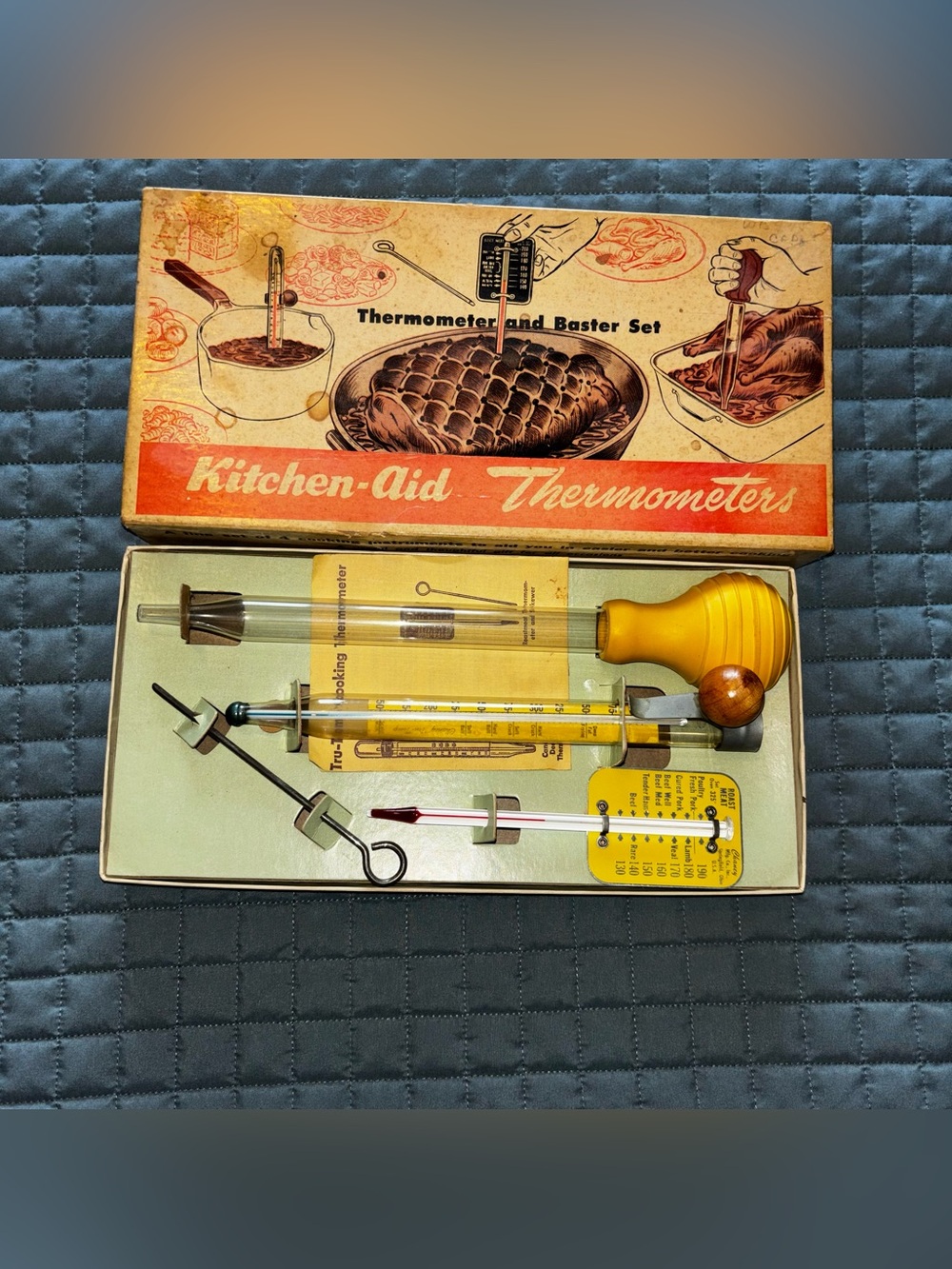 Vintage Kitchen Aid Thermometer and Baster Set No. 201 1950s